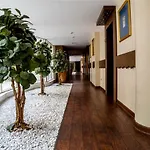 My Palace Airport 4*