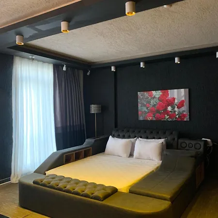 My Palace Airport 3*