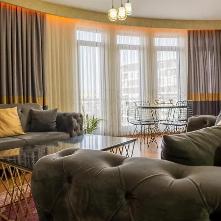 My Palace Airport 3*